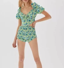 House Of Sunny Revolve Floral Two Piece Shorts Crop Top Blouse Outfit Set Size 6