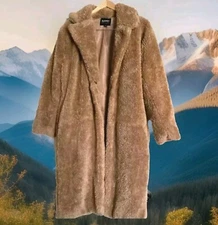 Audrey 3+1 Whimsey Lux Teddy Faux Fur Furry Coat Sz M Camel Beige