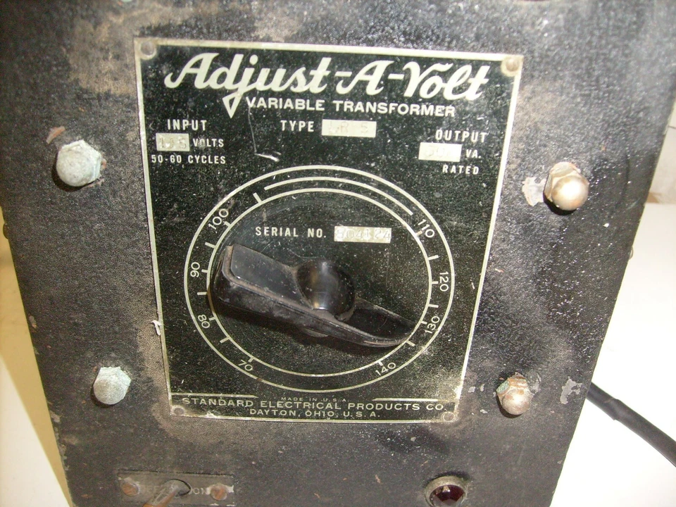 Transformador variável Standard Electrical Products ADJUST-A-VOLT 140V máx. 500 VA - Imagem 2 de 4