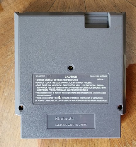Vintage 1993 Nintendo NES YOSHI'S COOKIE Game Cartridge and Black Sleeve - Picture 3 of 3