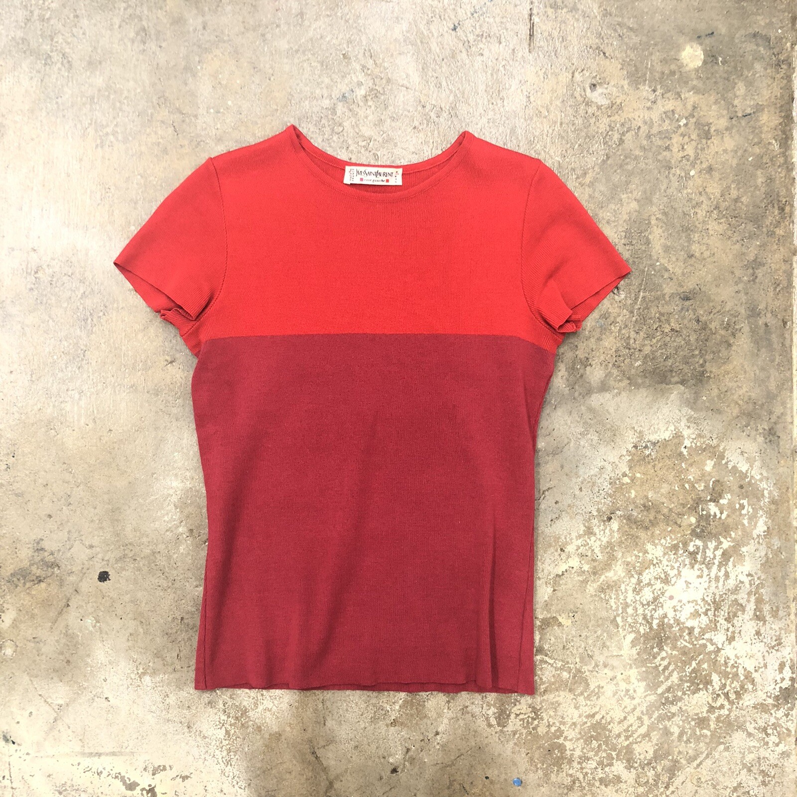 Top YSL Yves Saint Laurent colore a costine manica corta rosso fucsia rosa 38