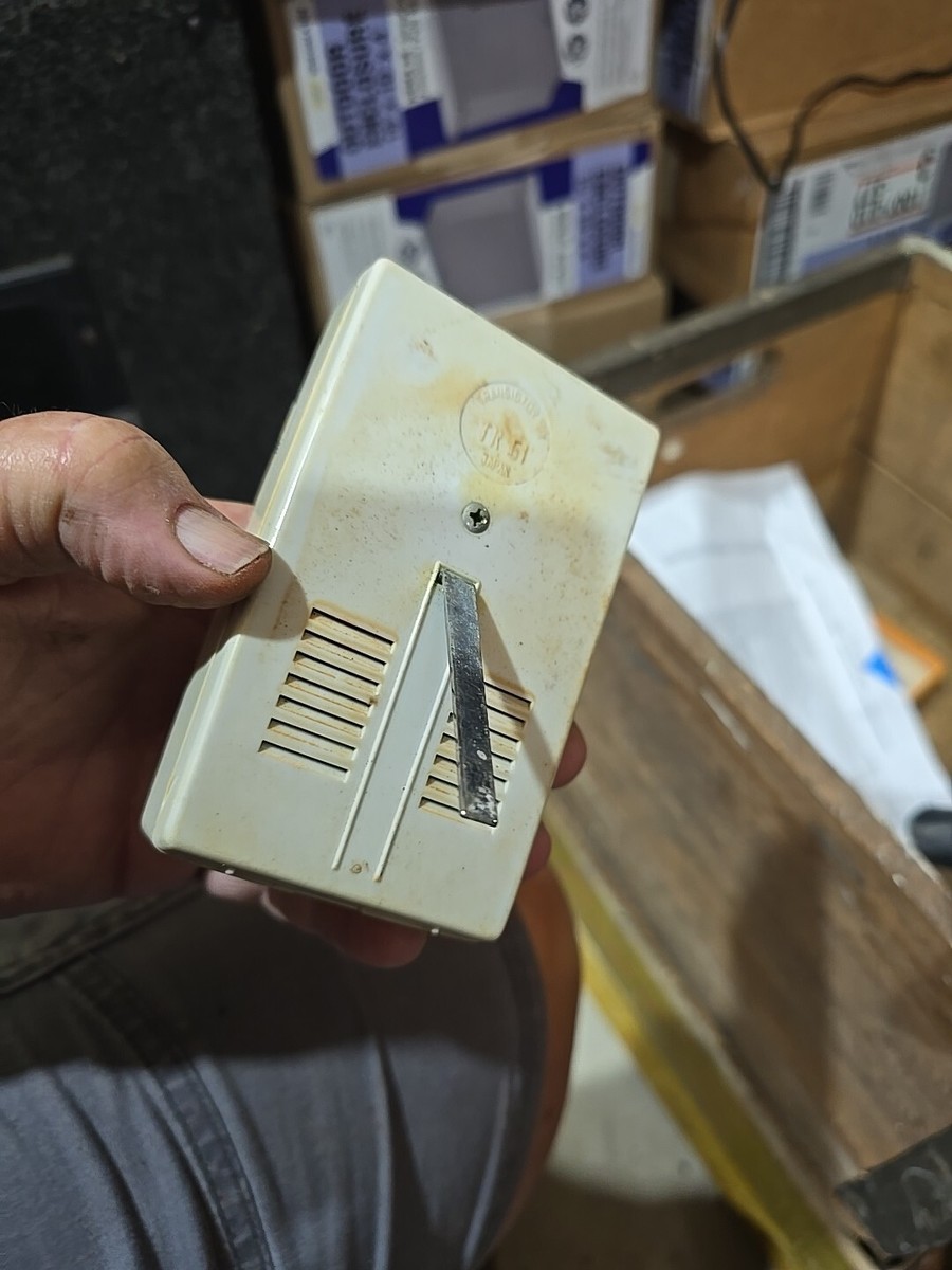 Vintage Trancel TR-610 Transistor Radio Earphone & Case Vintage Trancel TR-610 Transistor Radio Earphone & Case