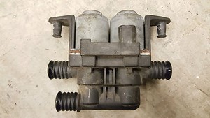 BMW 7 Serie E65 E66 Automatisches Zusatzwasserheizungsventil 6908294