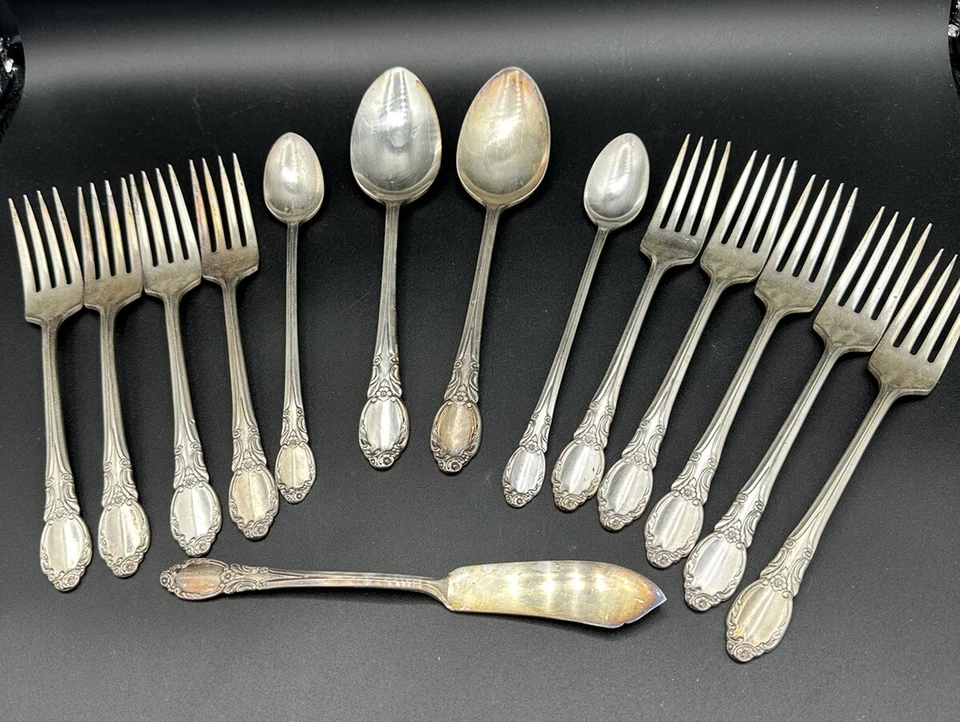 Винтажные столовые приборы Wm. Rogers Oneida Chatelaine, Parklane, Dowry, посеребренные 41 шт. - Изображение 4 из 4