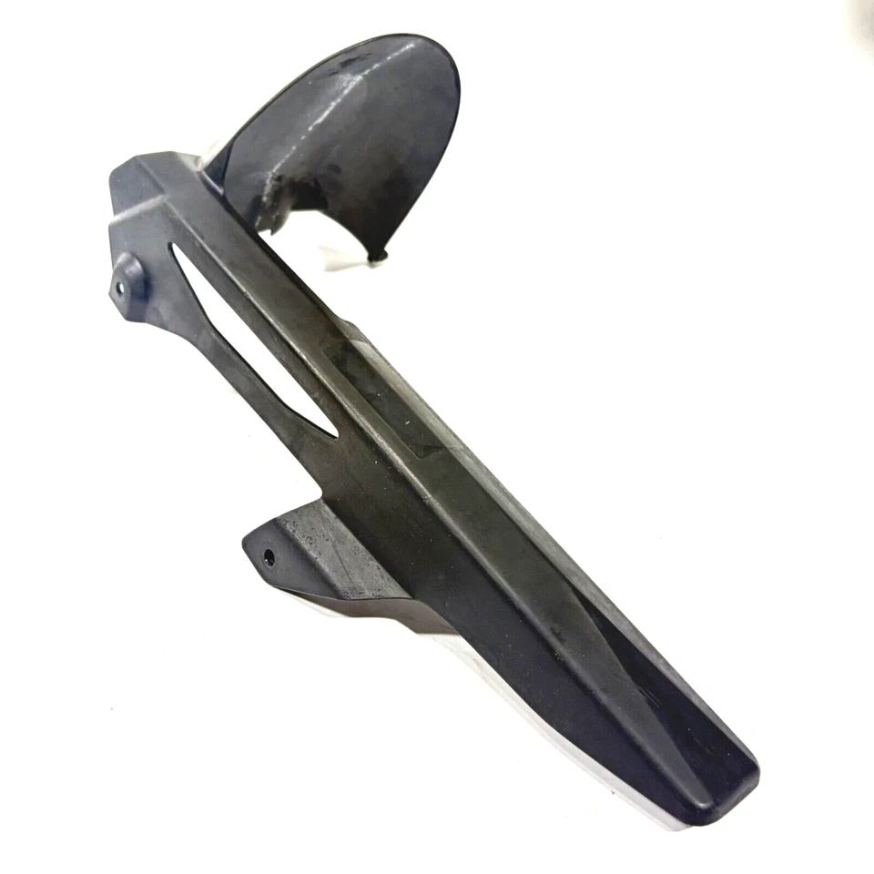 Suzuki Inazuma GW250 2013 a 2018, protector de cadena de guardabarros interior, P/N 61310-48H01 Foto 2 de 4