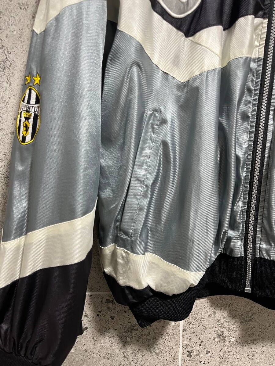 Vintage 1995/1997 Juventus Kappa Track Top Training Jacket Vintage 1995/1997 Juventus Kappa Track Top Training Jacket