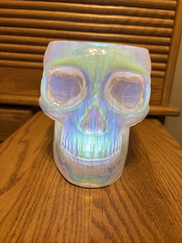 New, Bath & Body Works Glass Skull Three Wick Candle Holder, Lights Up.
