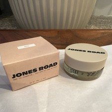 Jones Road What The Foundation Balm Foundatio...