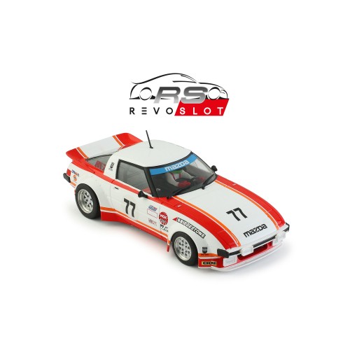 Mazda RX-7 RevoSlot Daytona 1979 n.77 voiture de slot 1/32 pour circuit de course miniature