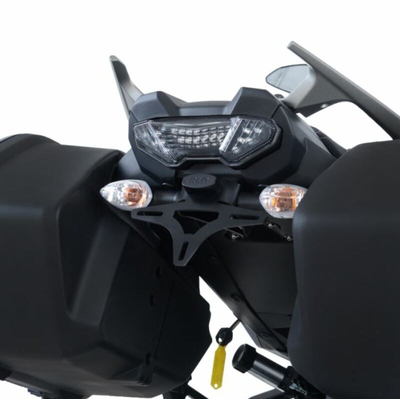 Support de plaque R&G RACING Yamaha MT-09 Tracer noir avec éclairage LED