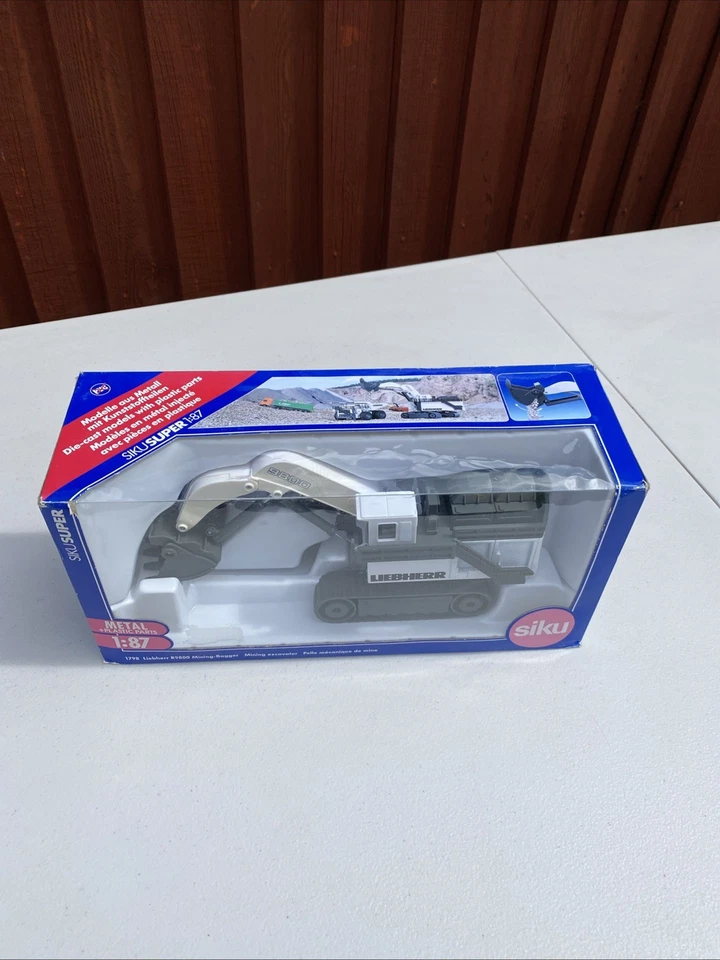 SIKU SUPER 1:87th Scale Liebherr R9800 Mining Excavator - Image 2 of 4