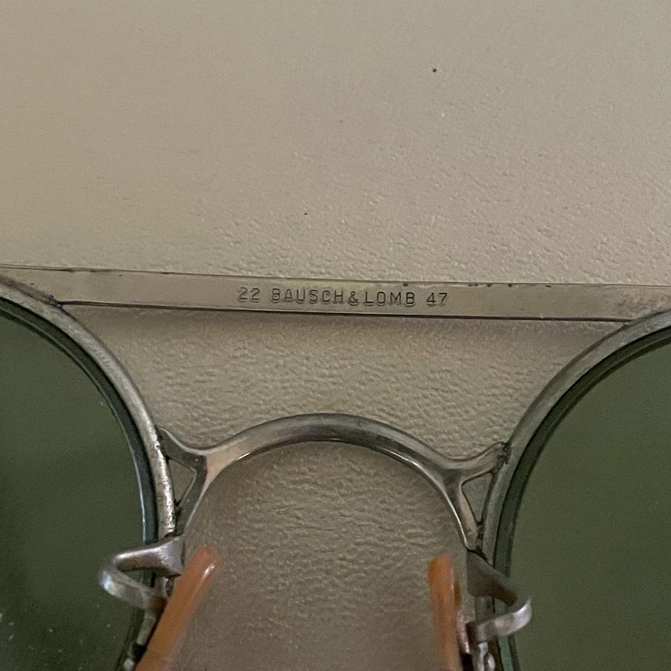 VTG BAUSCH & LOMB 22/47 SAFETY GOGGLES STEAMPUNK 50'S COLLECTORS ITEM SUNGLASSES - Image 3 of 4