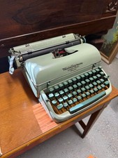 Remington Quiet-Riter Eleven Typewriter - Good Working Condition thumbnail