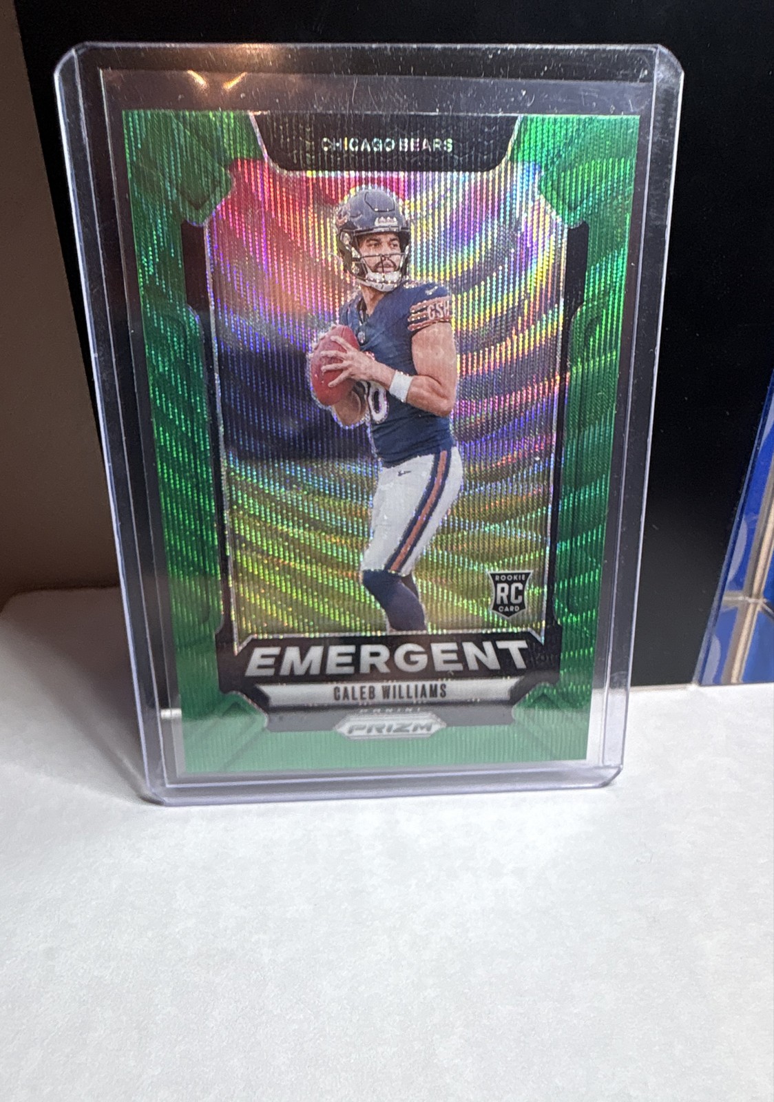 2024 Panini Prizm - Emergent Caleb Williams #1 Green Wave Prizm (RC)