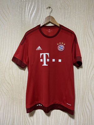  FC Bayern München ユニフォーム s-l400.jpg
