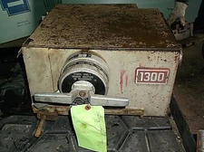 CLAUSING 13" MODEL 1300 METAL LATHE  Headstock with Gears and Clutches 