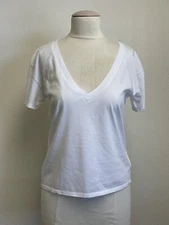 Good American Solid White Relaxed Cotton Classic V-Neck Short Sleeve Tee Size 2