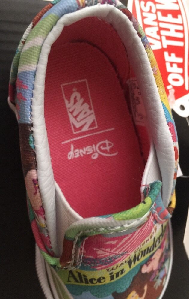 alice in wonderland vans size 8
