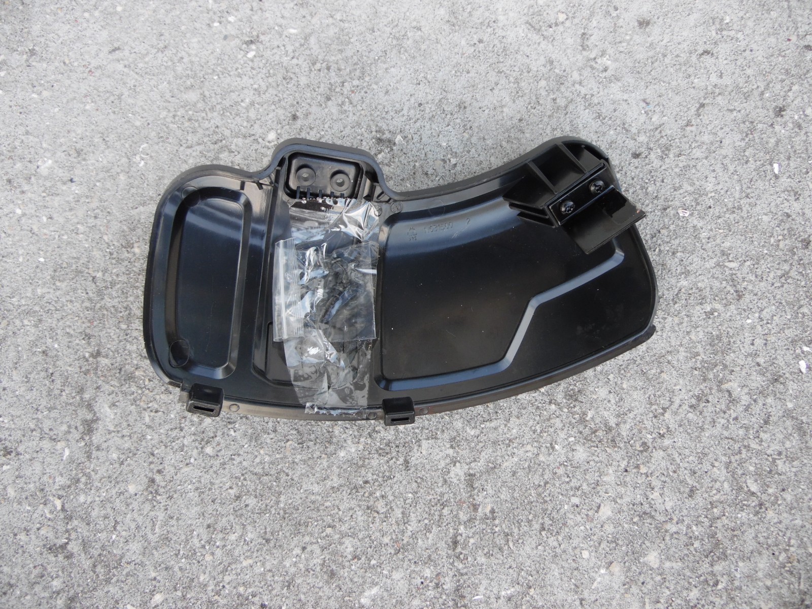 New DeWalt OEM N631499 String Trimmer Guard for DCST925M1 DCST925B Free US Ship