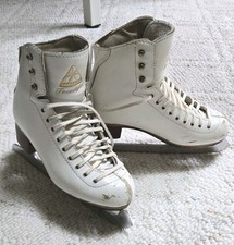 Jackson Freestyle Leather Ice Figure Skates size 3 1/2. Ultima Mark IV Blades