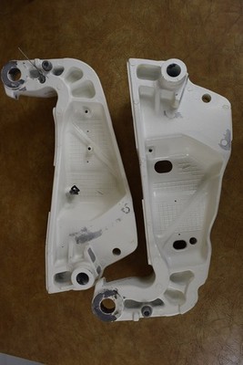 Johnson Evinrude 2002 2003 Clamp Bracket Set - PORT - STBD - 60 70 90 115 HP