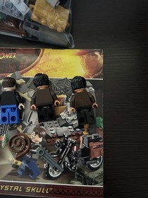 Incomplete LEGO Indiana Jones: Chauchilla Cemetery Battle (7196)