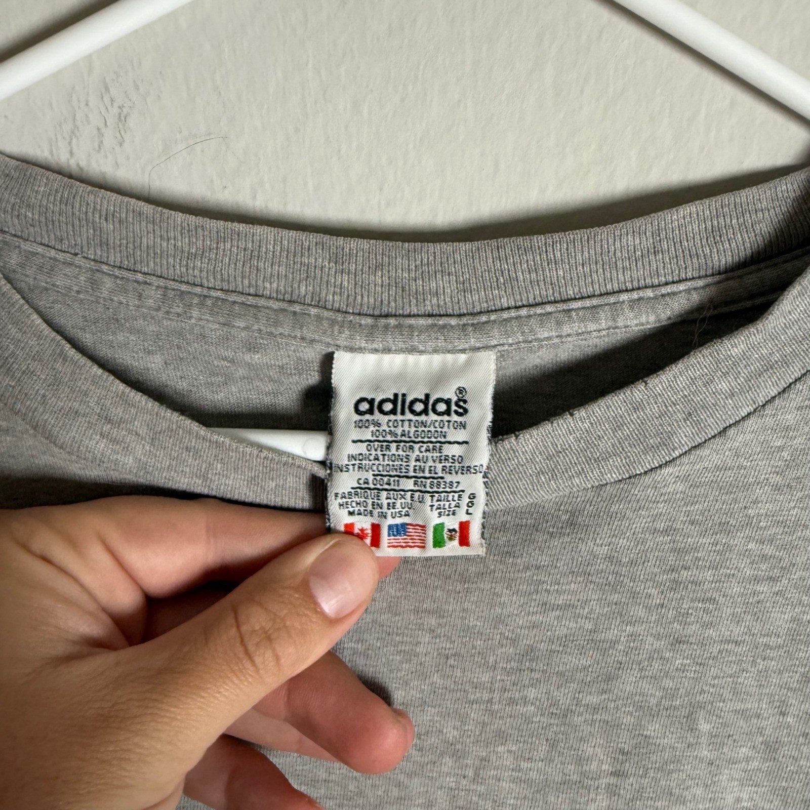 Vintage Adidas Trefoil Graphic T-Shirt Gray Made in USA 90s Mens Large image 3