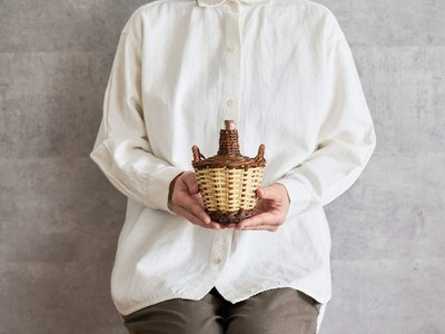 Mini Bottle Basket   Willow Caña Table Basket