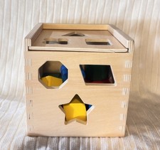 2020 Melissa Doug Shape Sorting wood Block Cube Toy Educational Developmental