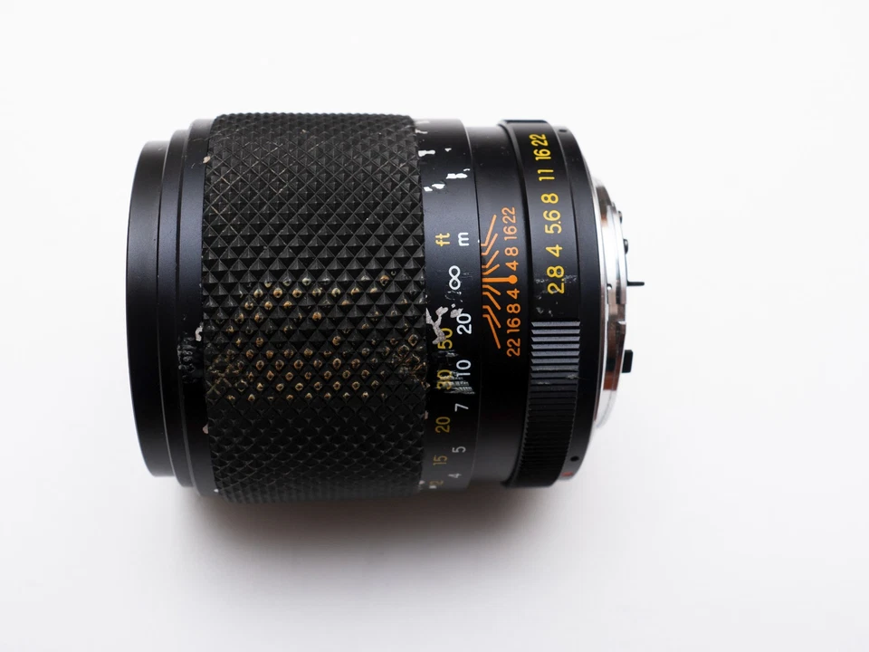 Yashica YUS Automatic 135mm f/2.8 telephoto prime lens C/Y mount Digi Adaptable - Image 4 of 4