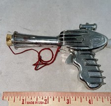 1960 New Old Stock GEYPER BUCK ROGERS Style ACTUAL POP -GUN , WORKS