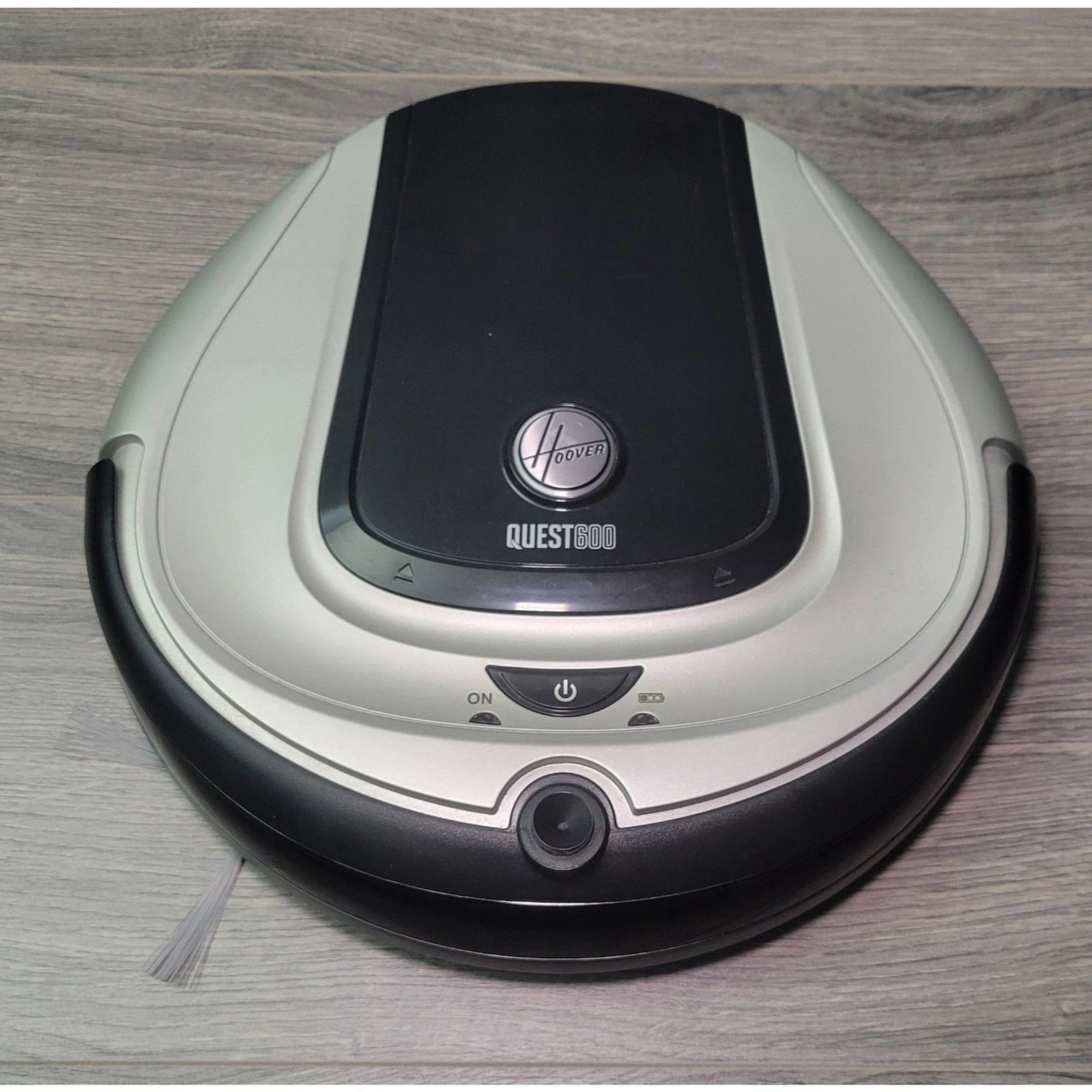 Hoover Quest600 BH70600 Robot Vacuum No Remote Vacuum Only