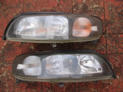 Volvo XC70 Head Lights (pair) headlight 2003 - 2007 second gen