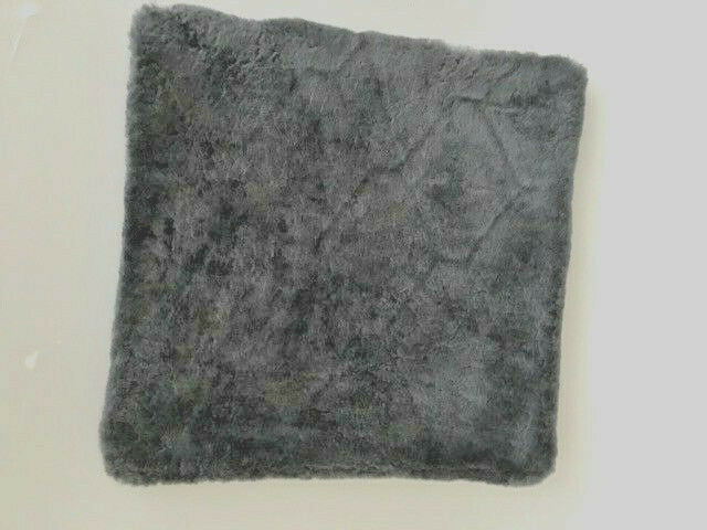 Autositzkissen Sitzschoner Kissen aus echtem Lammfell anthrazit 40x40 cm