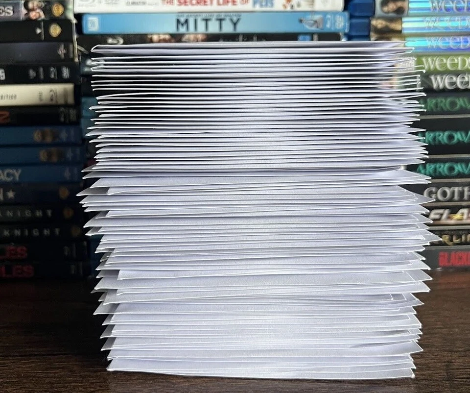 Blu-Ray Movie Lot $3.50 Each NO CASE Bundle and FREE SHIPPIN, Very Good Lot 300 - Image 2 of 2