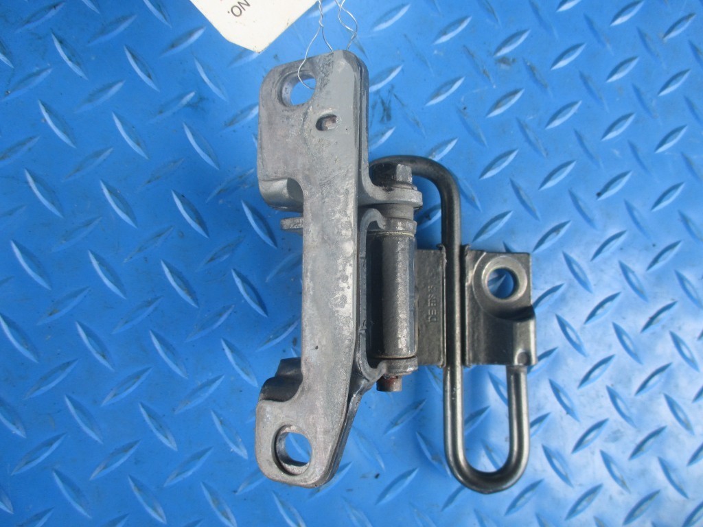 Bentley Flying Spur right rear door lower hinge #2635