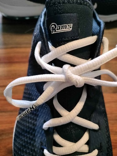 Nike Rams Tennis Shoe Men's Size 12.5 - Picture 2 of 5