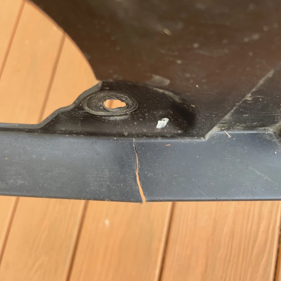 Chevrolet Caprice 2014 PPV delantal inferior panel deflector de presa de aire Foto 4 de 4