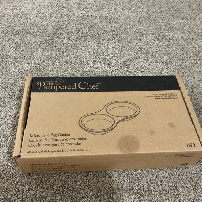 Pampered Chef Microwave Egg Cooker 1372 Stoneware Double Well