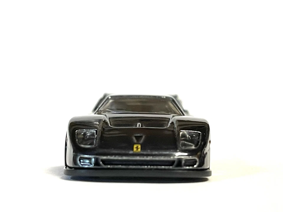 Hot Wheels New 2026 Ferrari F40 Competizione Super Treasure Hunt LOOSE DEFECT - Image 3 of 4