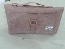Herschel Supply Co Diaper Changing Pad Pouch Mauve Travel Portable NEW