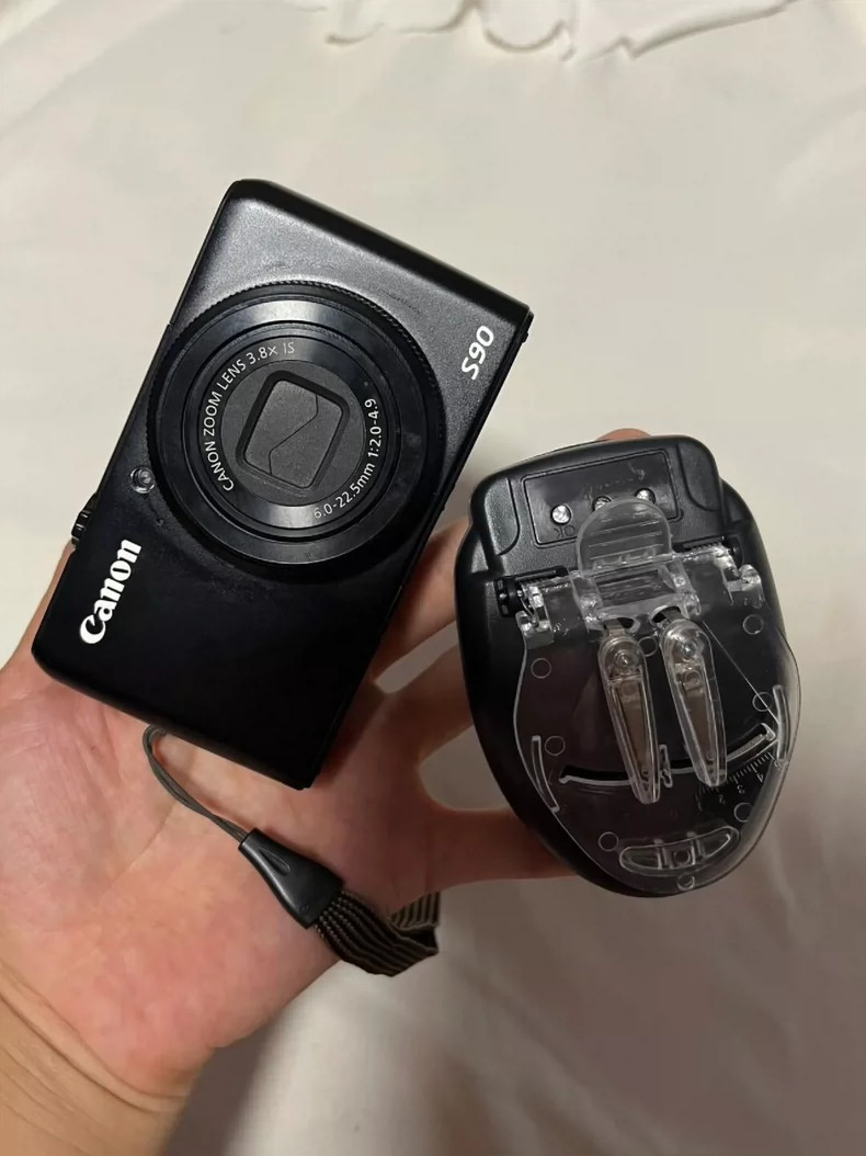 Canon PowerShot S90 10.0MP 15x Optical Zoom Compact Digital Camera