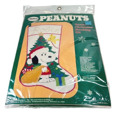 Malina Peanuts Snoopy Santa Christmas Stocking Kit Jeweled New Unopened 1970-80s