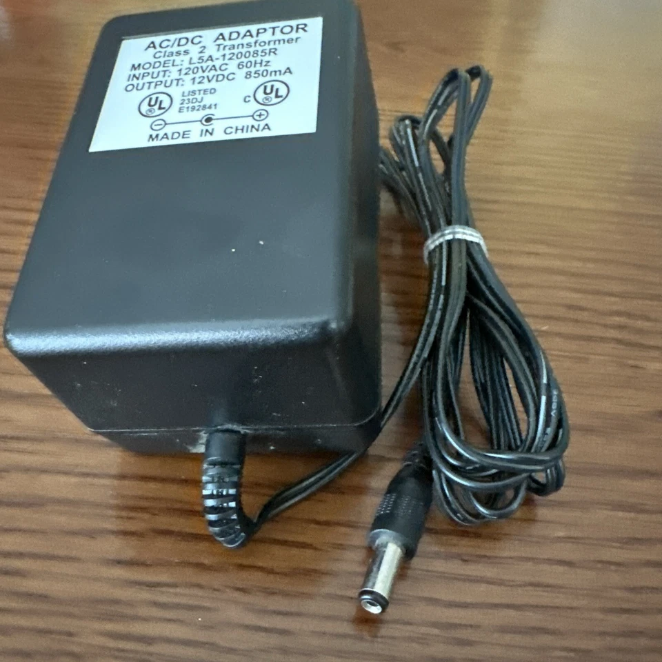 AC Adaptor Direct Plug-in Class 2 Power Units/input 120VAC /output 12VDC - Image 2 of 3