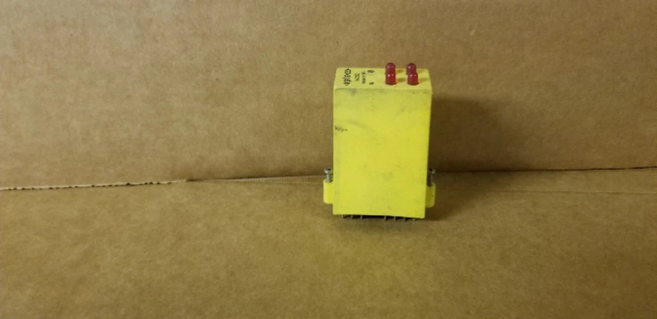 OPTO 22 IAC5Q Western Reserve - Image 3 of 4