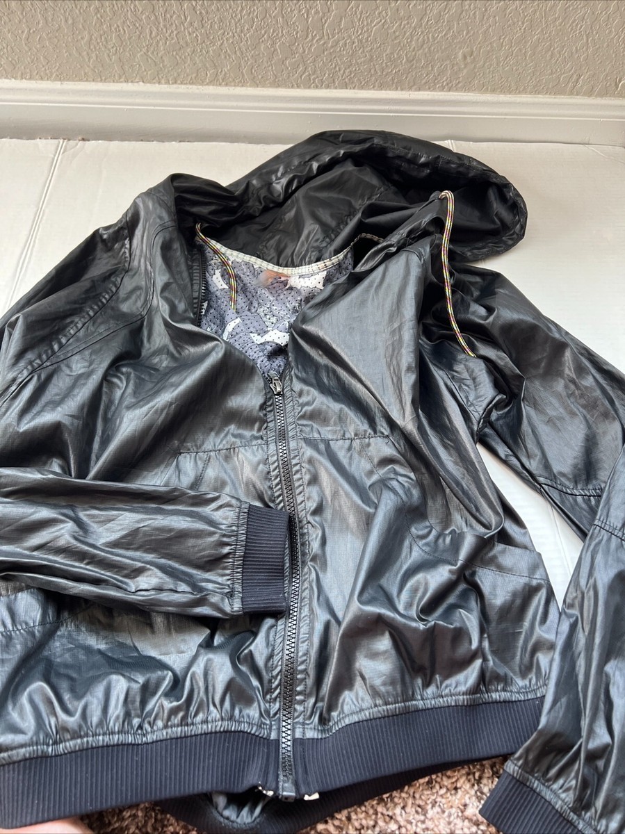 Maaji Active Wear Windbreaker Black Medium Lightweight Hood