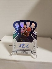 2019-20 Panini Crown Royale Crown Auto Blue 5/25 Malcolm Brogdon #CA-MBG CELTICS