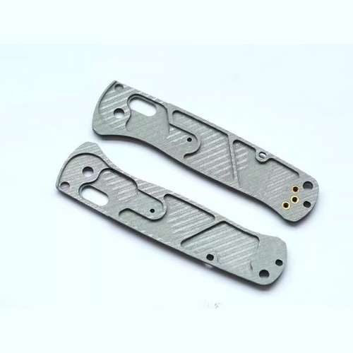 1 par de básculas de mango de fibra de carbono hechas a medida para cuchillo Bugout 535 hecho en banco - Imagen 3 de 5
