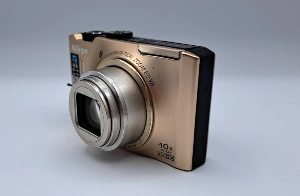 Nikon COOLPIX S8100 Gold Color 12.1MP 10x Zoom Digital Nikon COOLPIX S8100 Gold Color 12.1MP 10x Zoom Digital