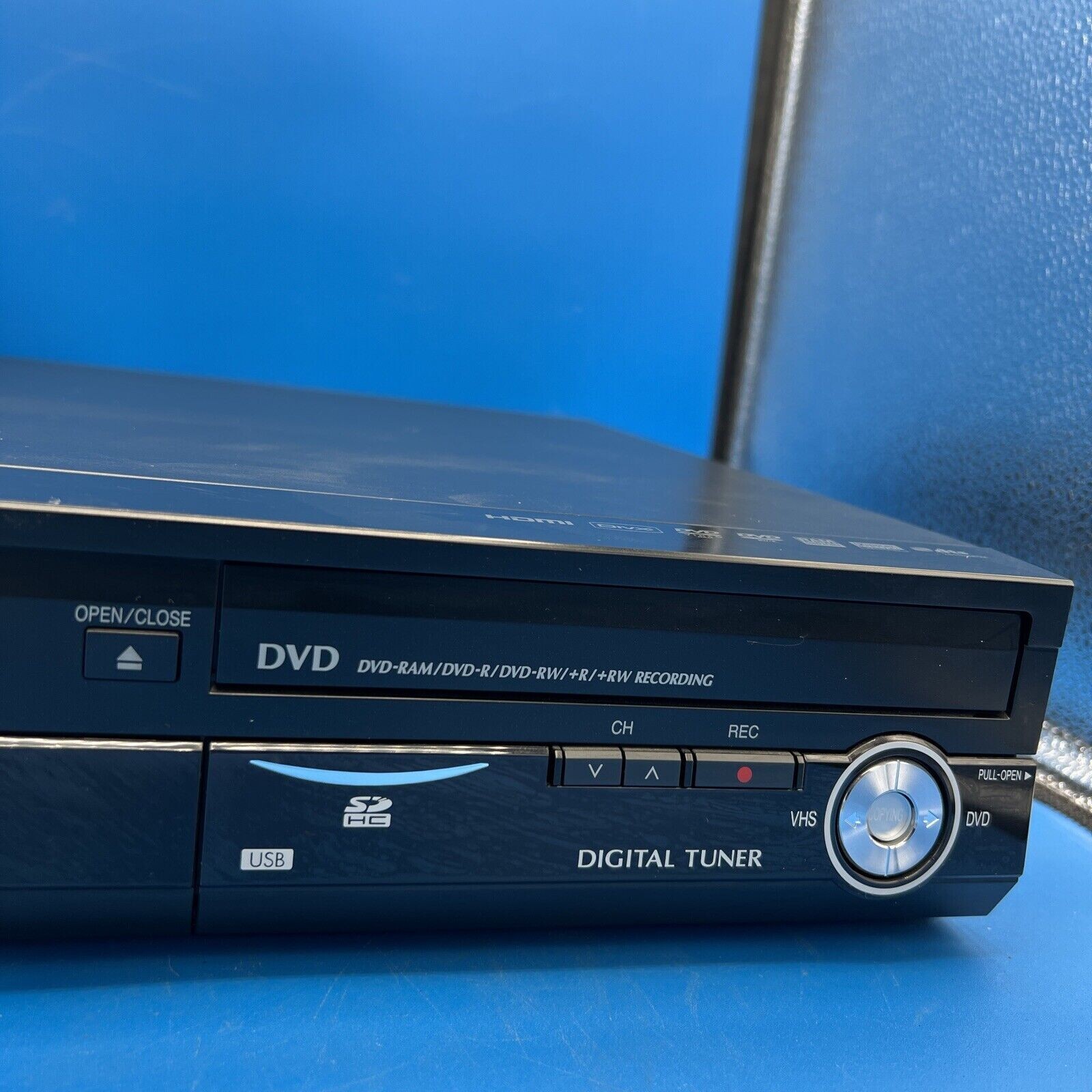 Panasonic DMREZ48V VHS and DVD Recorder with Remote / FOR PARTS ONLY